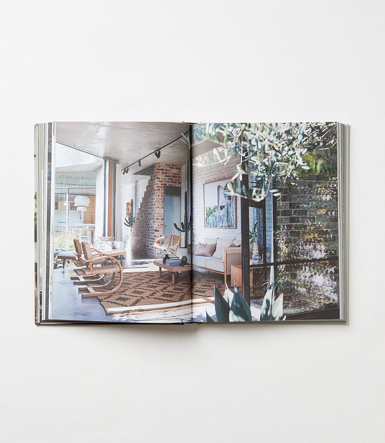 Style: The Art of Creating a Beautiful Home
