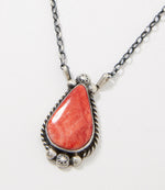 Spiny Oyster Pendant Necklace