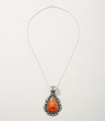 Embellished Spiny Oyster Pendant Necklace